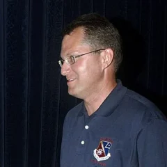 Dave Pelzer height profile photo