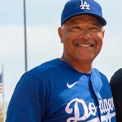 Dave Roberts (baseball manager) height profile photo