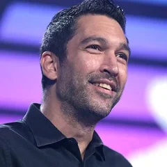 Dave Smith (comedian) height profile photo