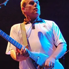 Dave Wakeling height profile photo