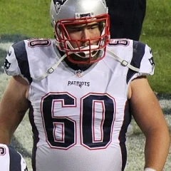 David Andrews (American football) height profile photo