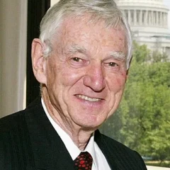 David H. Murdock height profile photo