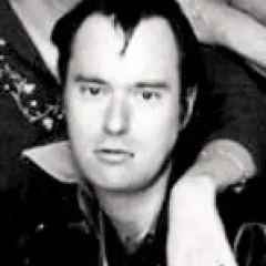David Lander height profile photo