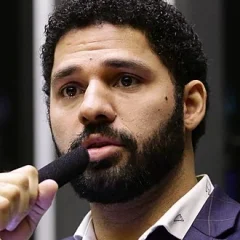 David Miranda (politician) height profile photo