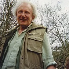 David Shepherd (artist) height profile photo