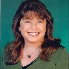 Dawn Lyn height profile photo