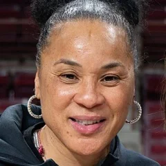 Dawn Staley height profile photo