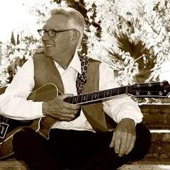 Dean Ford height profile photo