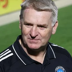 Dean Smith (footballer, born 1971) height profile photo