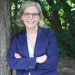 Deborah Coyne height profile photo