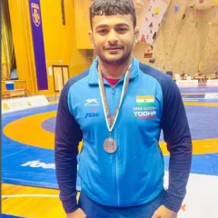 Deepak Punia (wrestler) height profile photo