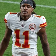 Demarcus Robinson height profile photo