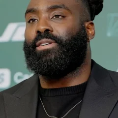 Demario Davis height profile photo