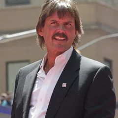 Dennis Eckersley height profile photo