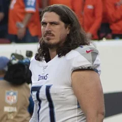 Dennis Kelly (American football) height profile photo