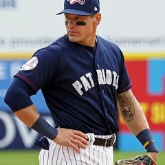 Derek Dietrich height profile photo