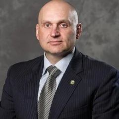 Derek Lalonde height profile photo