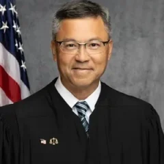 Derrick Watson height profile photo