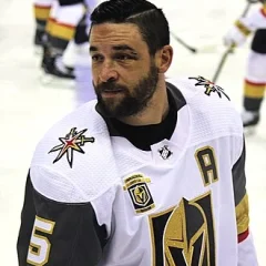 Deryk Engelland height profile photo