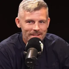 Des Bishop height profile photo