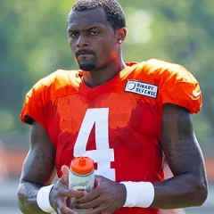 Deshaun Watson height profile photo