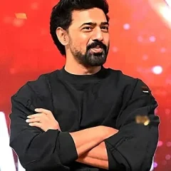Dev (Bengali actor) height profile photo