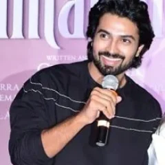 Dev Mohan height profile photo