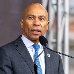 Deval Patrick height profile photo