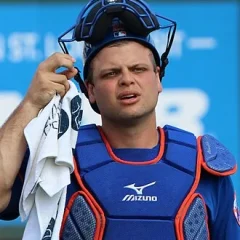 Devin Mesoraco height profile photo