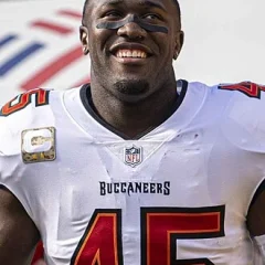 Devin White height profile photo