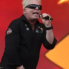 Dexter Holland height profile photo