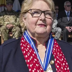 Diane Allen height profile photo