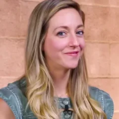 Dianna Cowern height profile photo
