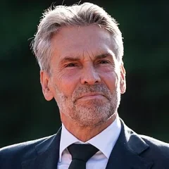 Dick Schoof height profile photo
