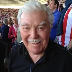 Dickie Davies height profile photo
