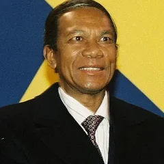 Didier Ratsiraka height profile photo