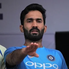 Dinesh Karthik height profile photo