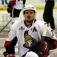 Dion Phaneuf height profile photo