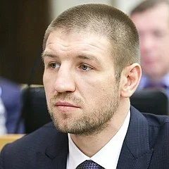 Dmitry Pirog height profile photo