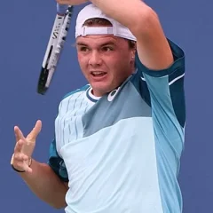 Dominic Stricker height profile photo