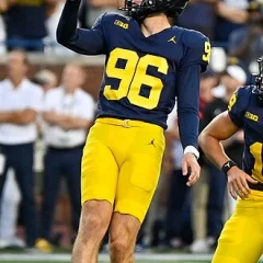 Dominic Zvada height profile photo