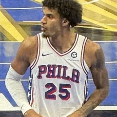 Dominick Barlow height profile photo