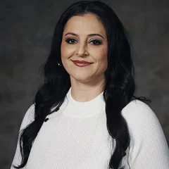 Dominique Moceanu height profile photo
