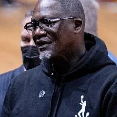 Dominique Wilkins height profile photo