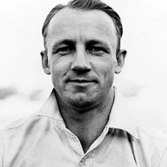 Don Bradman height profile photo