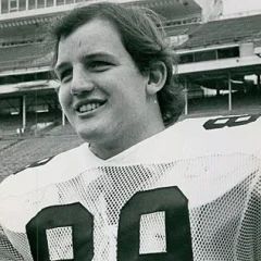 Don Hasselbeck height profile photo