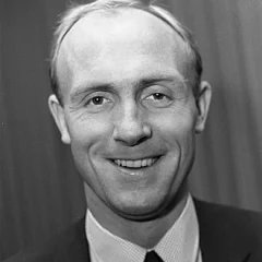 Don Howe height profile photo