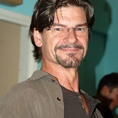 Don Swayze height profile photo