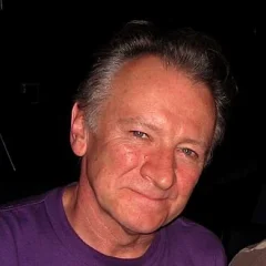 Dónal Lunny height profile photo