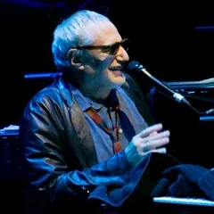 Donald Fagen height profile photo